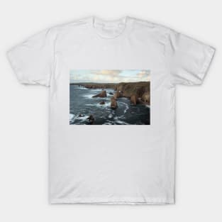 The Mangersta Sea Stacks, Isle of Lewis T-Shirt